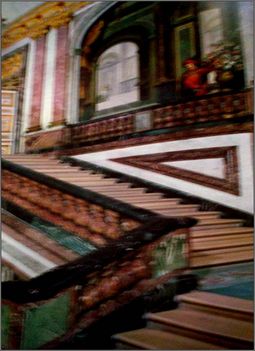 129. Franciaország - Versailles, a Királyi palota termeinek belső  lépcsőzete (17)