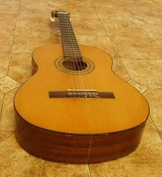 gitar02