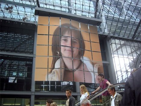 PhotoFunia-12067