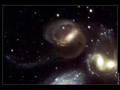 Tucatnyi galaxis