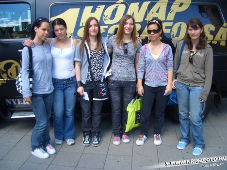 kicsi csapat, Krisz csinálta =D
