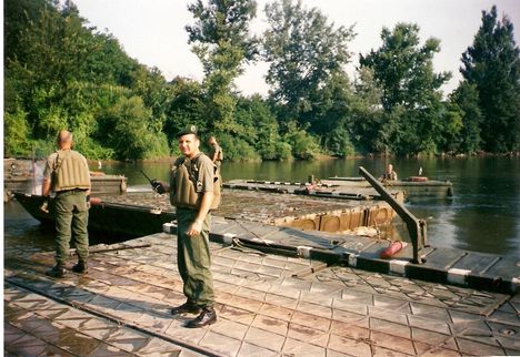 1998.BOSZNIA