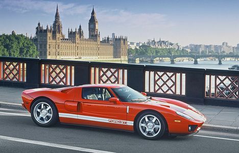 kep_04_04_ford_gt_2_nagy