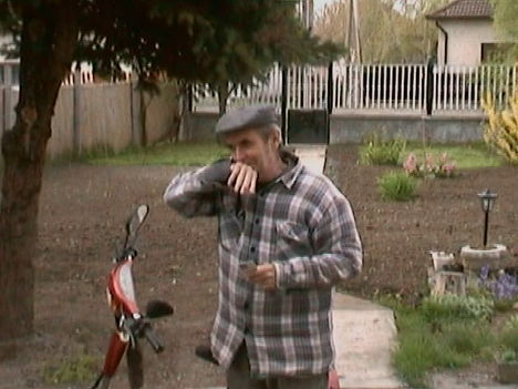A férjem a "motorjával"