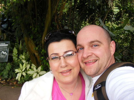 2009_04100045