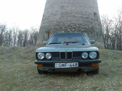 A Pusztaszeri Malomnál