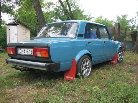  A tipus 2105