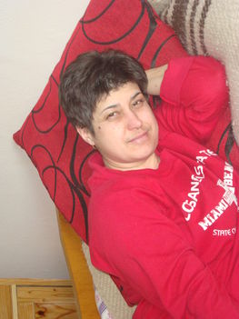 én