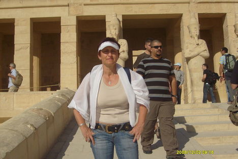 egyiptom2 572