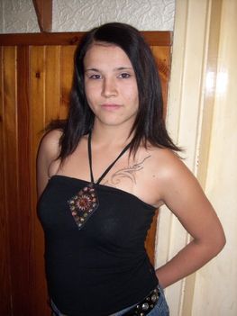 én