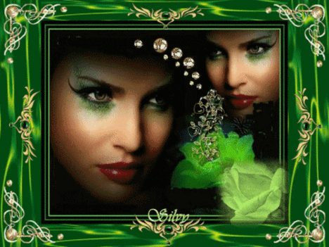 2 nő zöld v