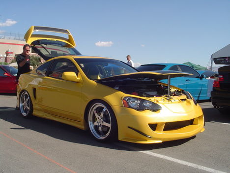1182688860_honda integra 101