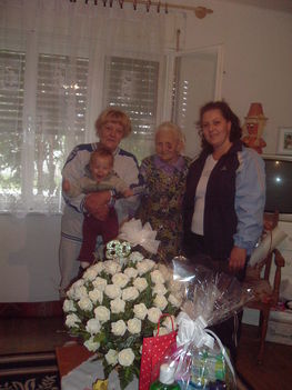 Anyu, Hanna, Dédi, Én