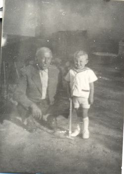 id. Cs Márton Cs