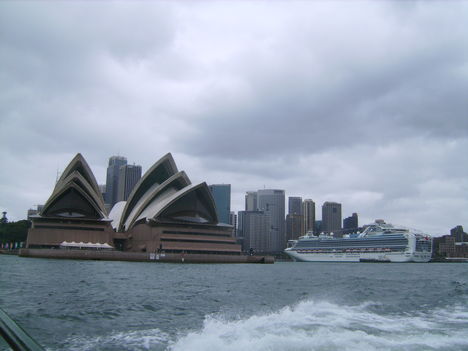 Sydney Operahouse