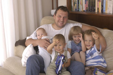 Gábor az unokákkal 2007-ben