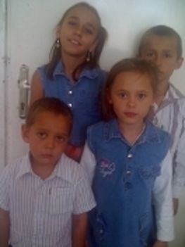 4 gyerek