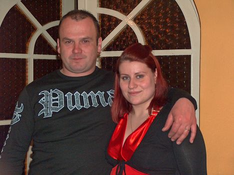 Eljegyezve