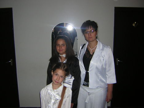 én,réka,anya