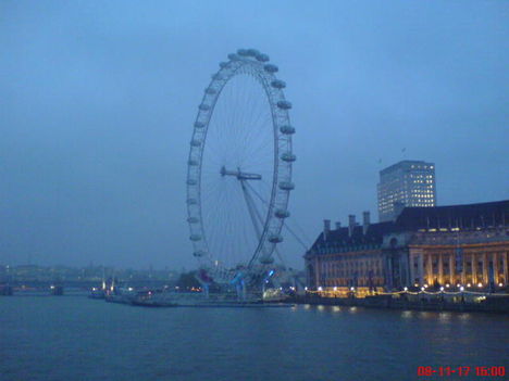 London Eye