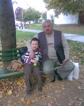 Ádám és a papa