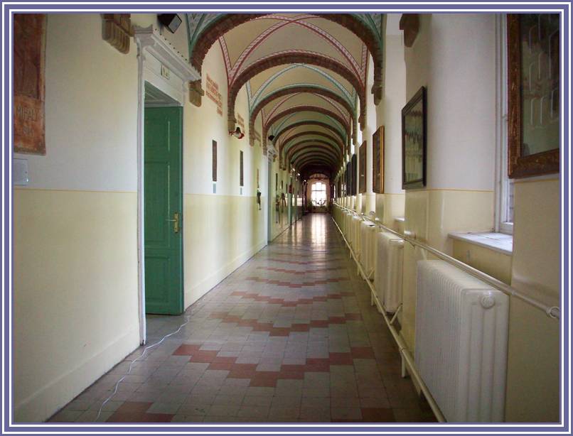 196 Magyarorszag Hodmezovasarhely Bethlen Gabor Gimnazium 4 Kep
