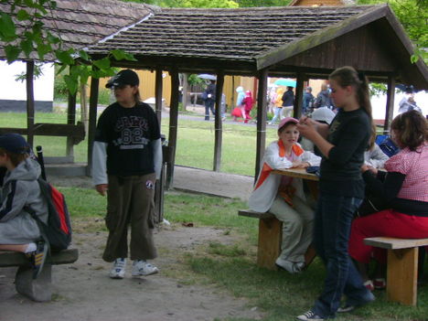2009 072
