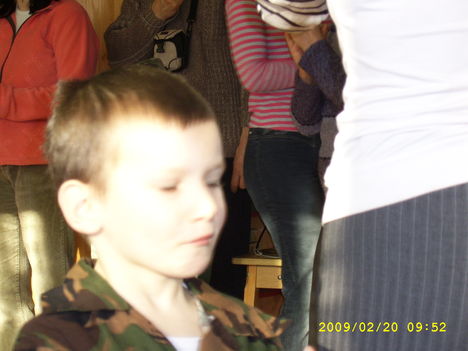 Bence (22)