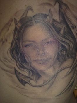 Ördög By Manga Tattoo Vörös Reni Siófok