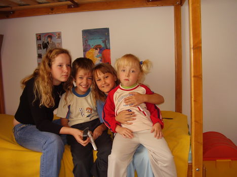 2006 Bea tesom,Ádám, AnettUnoka tesok és én