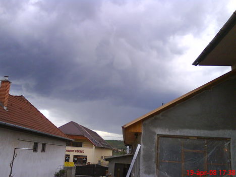felhő2
