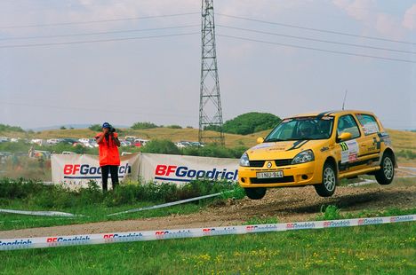 Fabinyi - Vicskó - Renault Clio