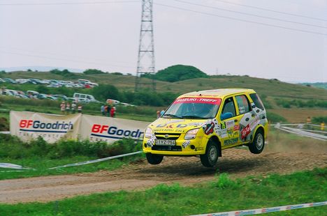 Tábori - Gódor - Suzuki Ignis