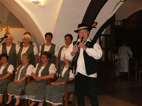 Ménfőcsanak 10