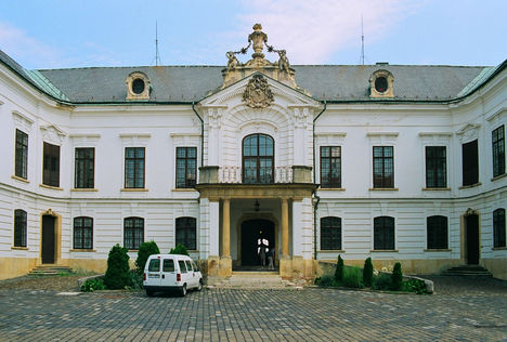 Püspöki palota