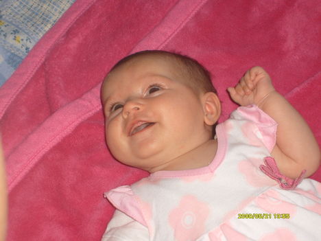 Nóra Keresztlányom!