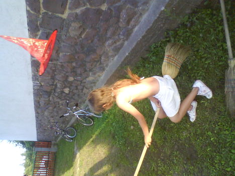 A CSAJSZI REPUL