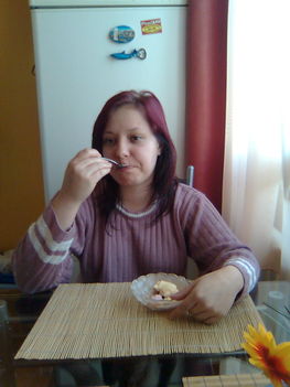 Fagyit eszem