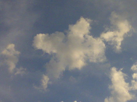 felhő23