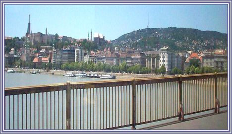 205. Magyarország - Budapest, panoráma kép Budára a Margit-hídról