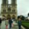 Notre-Dame torony előtt