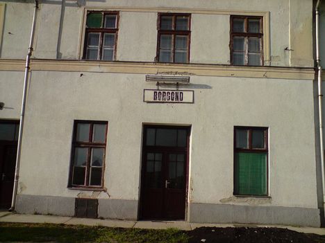 Börgönd állomás forgalmi ép.