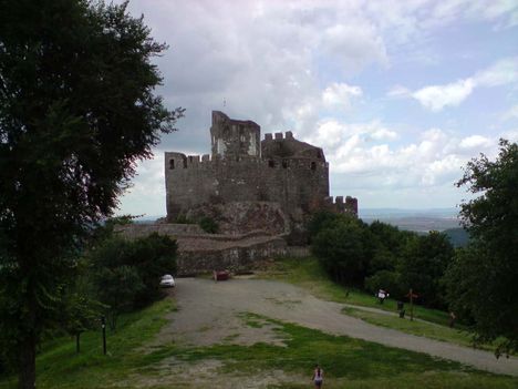 Hollókő 3