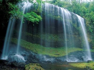 Waterfall,_Palau,_Micronesia