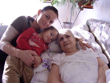 Ágica lányom unokám és a mama