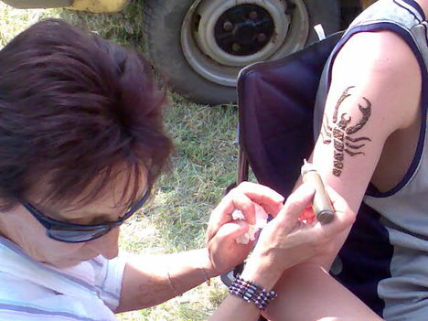 Henna 8