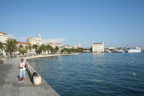 Split1
