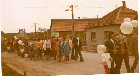 1981., május elsejei felvonulás. /Kép: Bacsó Miklósné/