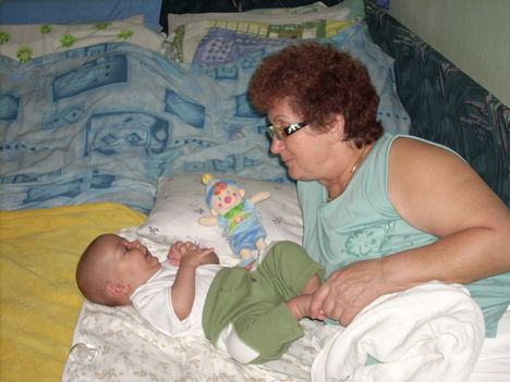 mit mondasz nekem