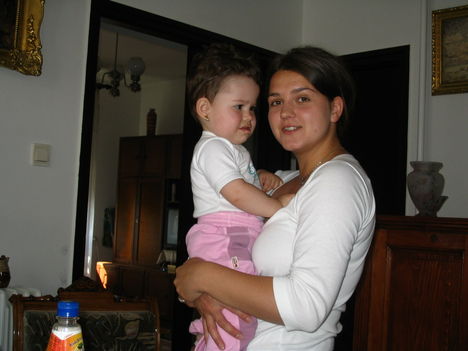 Csenge (49)